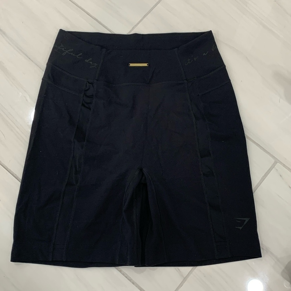 Whitney Simmons X Gymshark cycling shorts